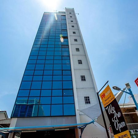 Pp Hotel By Moxy George Town Exterior photo